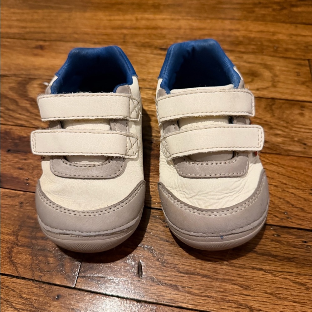 Stride Rite Toddler 5.5 wide Boys Kennedy Sneakers GUC